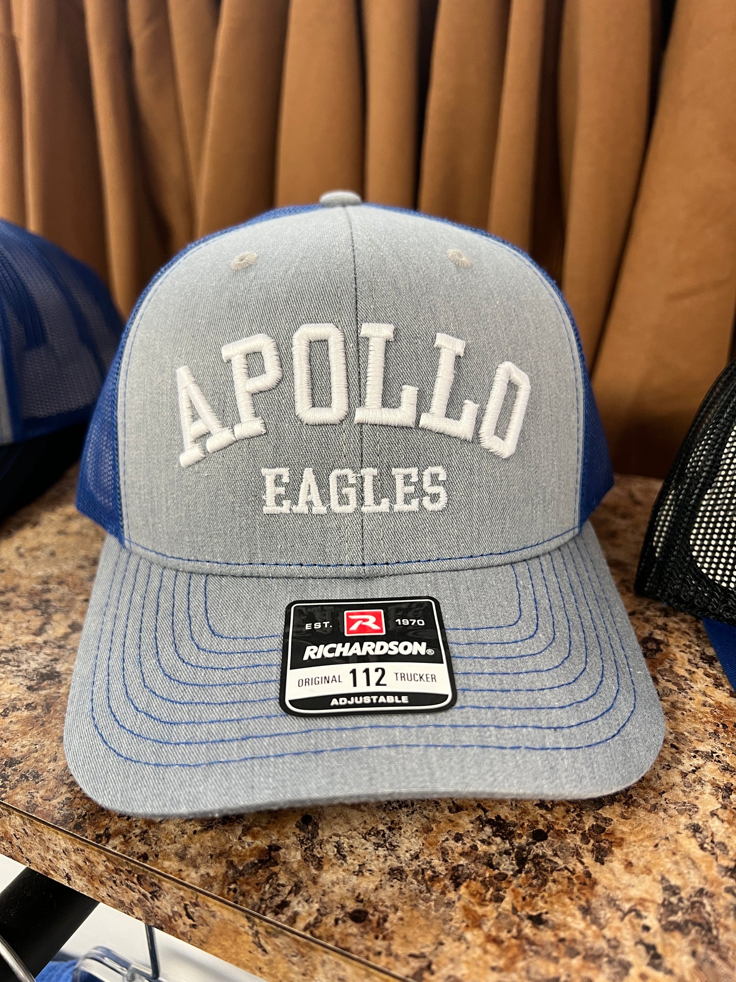 Apollo Puff Embroidered Richardson 112