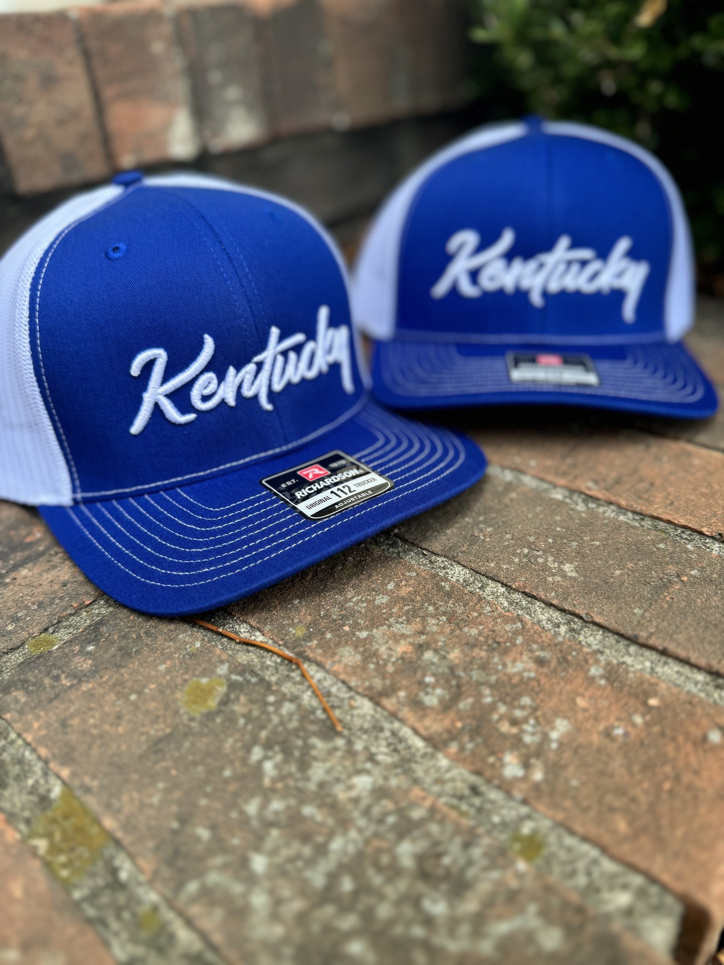 Kentucky Puff Blue/White