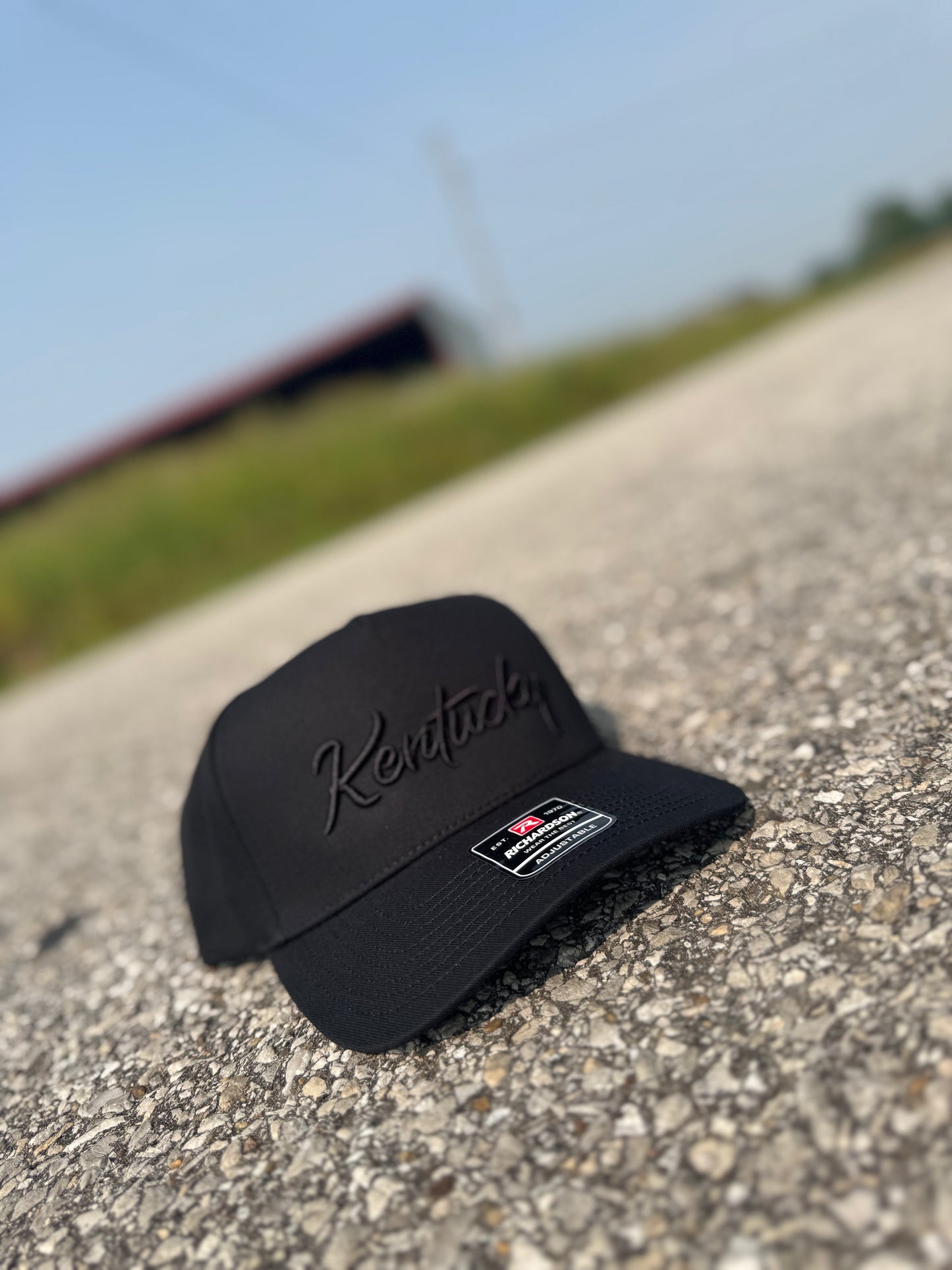 Kentucky Classic Trucker Black Out